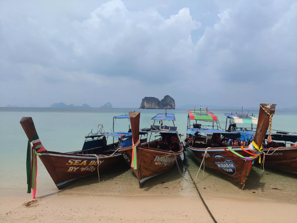 Typical long-tail boats 
