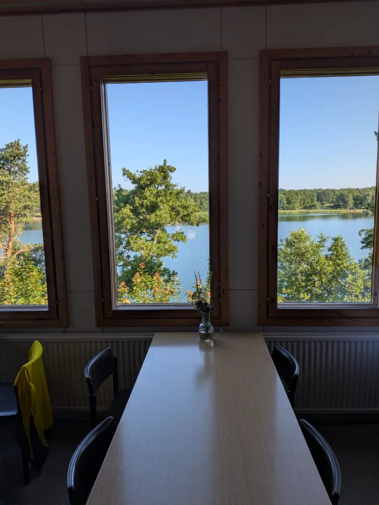 Breakfast views at Saaristo koulu